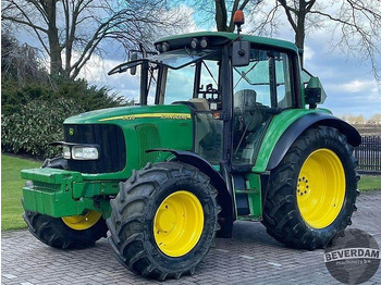 Trator JOHN DEERE 6420