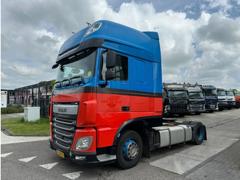 Tractor DAF XF 440