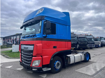 Tractor DAF XF 440