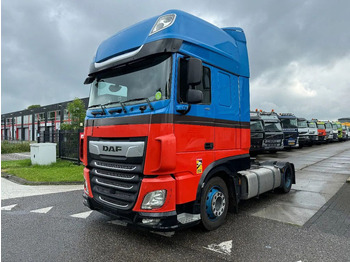 Tractor DAF XF 450