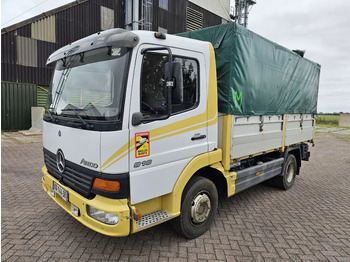 Caminhão com lona MERCEDES-BENZ Atego 918