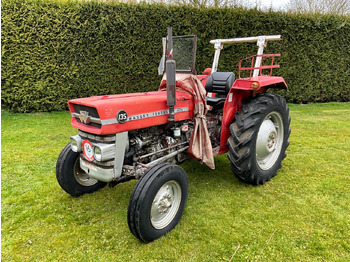 Trator MASSEY FERGUSON 100 series