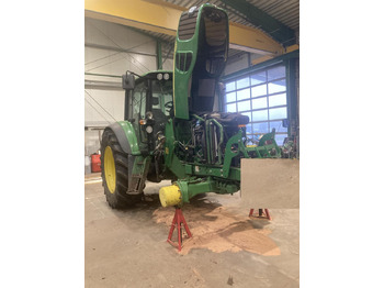 Trator JOHN DEERE 6830