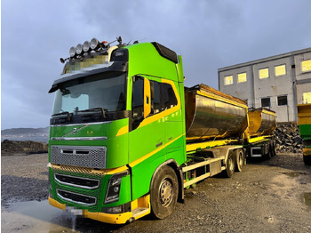 Caminhão polibenne VOLVO FH16 750