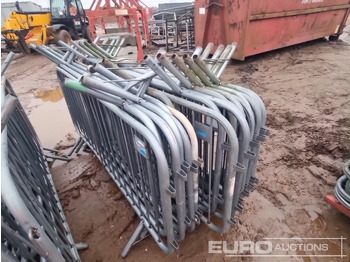 Equipamento de construção Bundle of Metal Safety Barriers (2 of): foto 5