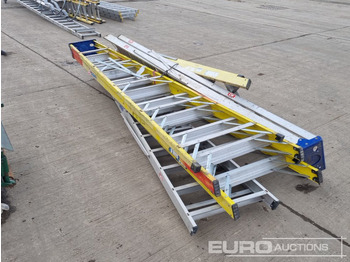 Equipamento de construção Fiberglass Step Ladders (3 of), Aluminium Step Ladders (2 of): foto 3