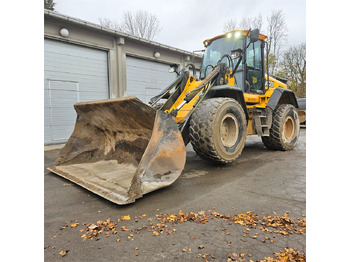 Carregadeira de rodas JCB 437HT T4: foto 2