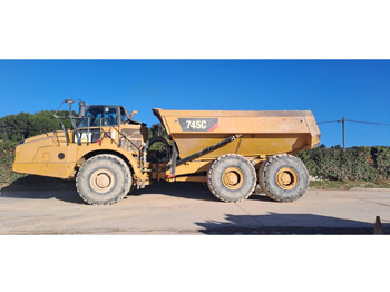 Caminhão articulado CATERPILLAR 745