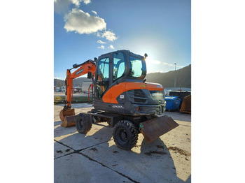 Escavadeira de rodas DOOSAN INFRACORE AMERICA CORP. DX57W-7: foto 4