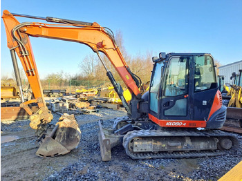 Escavadora de rastos KUBOTA KX080