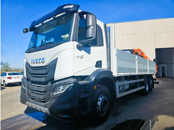 Camião de caixa aberta/ Plataforma IVECO