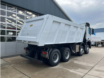 Caminhão basculante nuevo Mercedes-Benz Arocs 4140 K 8x4 Meiller tipper (15 units): foto 5