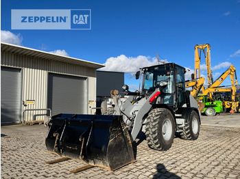 Carregadeira de rodas CATERPILLAR 908