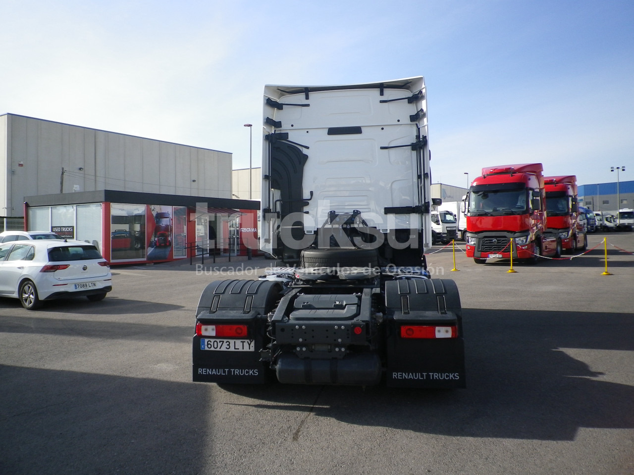 Tractor RENAULT T520 HIGH SLEEPER CAB: foto 8