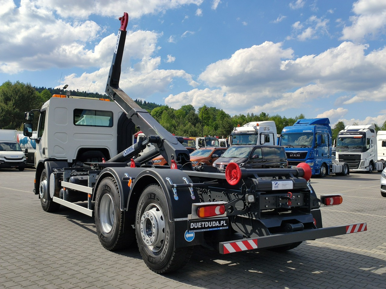 Caminhão polibenne Volvo FE 26.300 Hakowiec Napęd 6x2 Oś Skrętna: foto 14