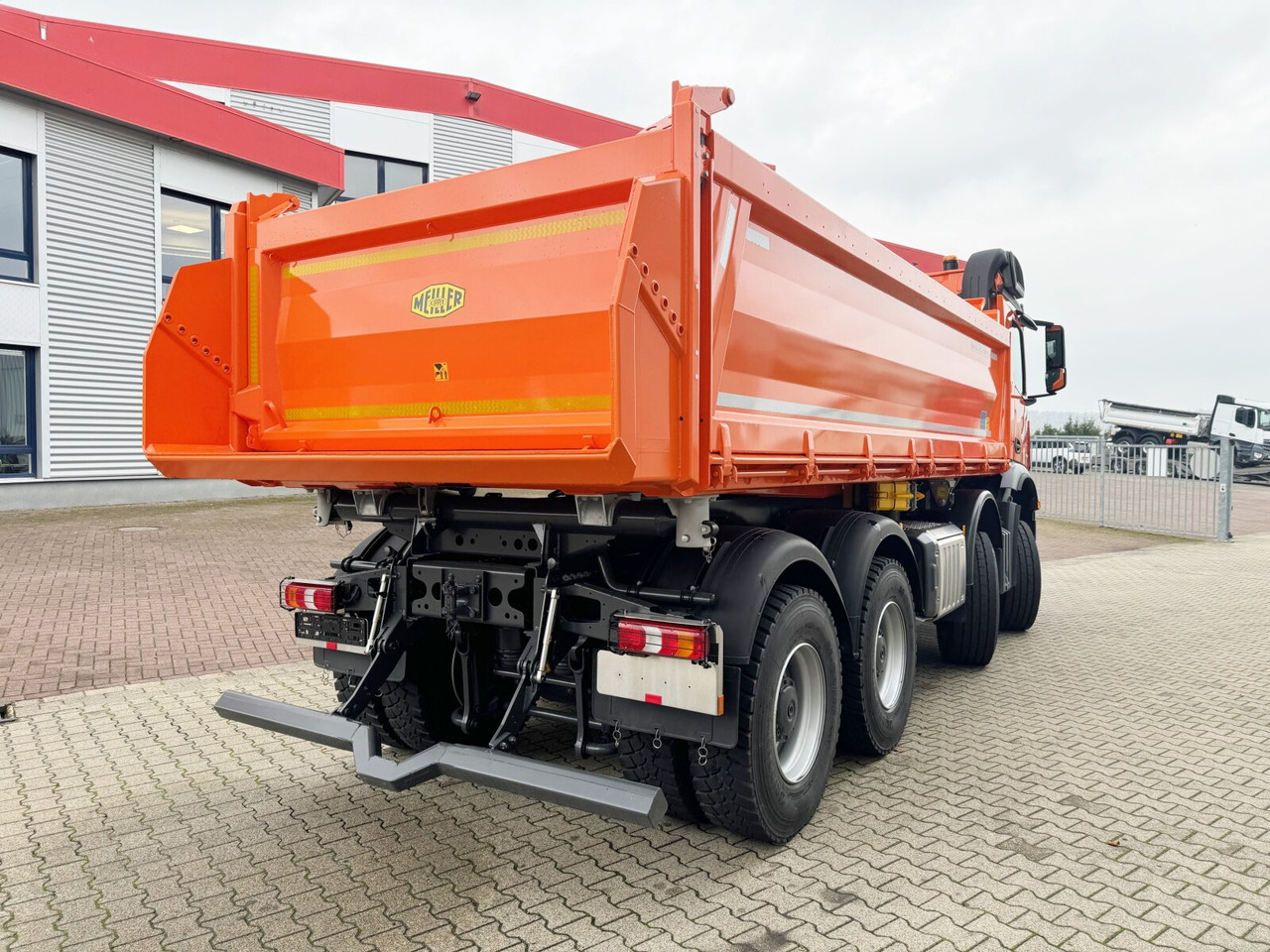 Caminhão basculante nuevo Mercedes-Benz Arocs 3248 K 8x4 Arocs 3248 K 8x4, Navi, Multimedia Cockpit: foto 11