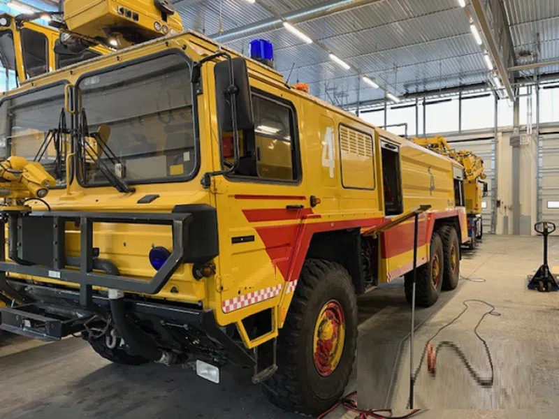 Carro de bombeiro MAN KAT Man Oaf KAT 1a1 24.422 Rosenbauer 6x6: foto 1