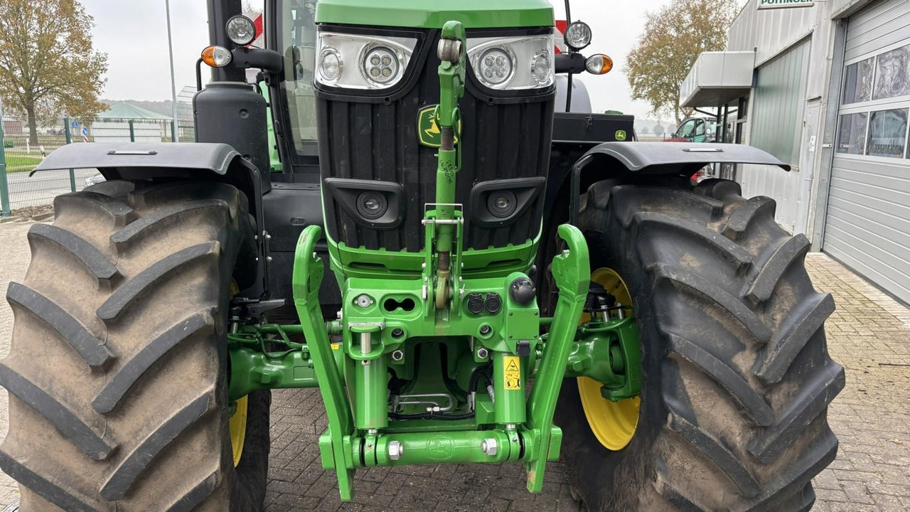 Trator nuevo John Deere 6R215: foto 24