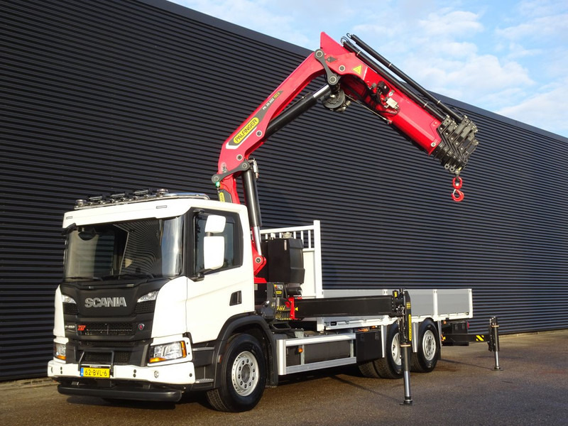 Camião de caixa aberta/ Plataforma, Caminhão grua Scania P410 6x2*4 / PALFINGER 35 tm CRANE + WINCH: foto 8