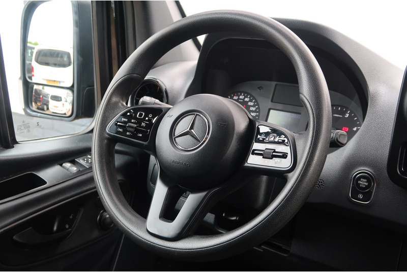 Furgão compacto Mercedes-Benz Sprinter 316 2.2 CDI L1H1 RWD AUT/ CAMERA/ LED/ MBUX/ CRUISE/ CLIMA/ TREKHAAK: foto 17