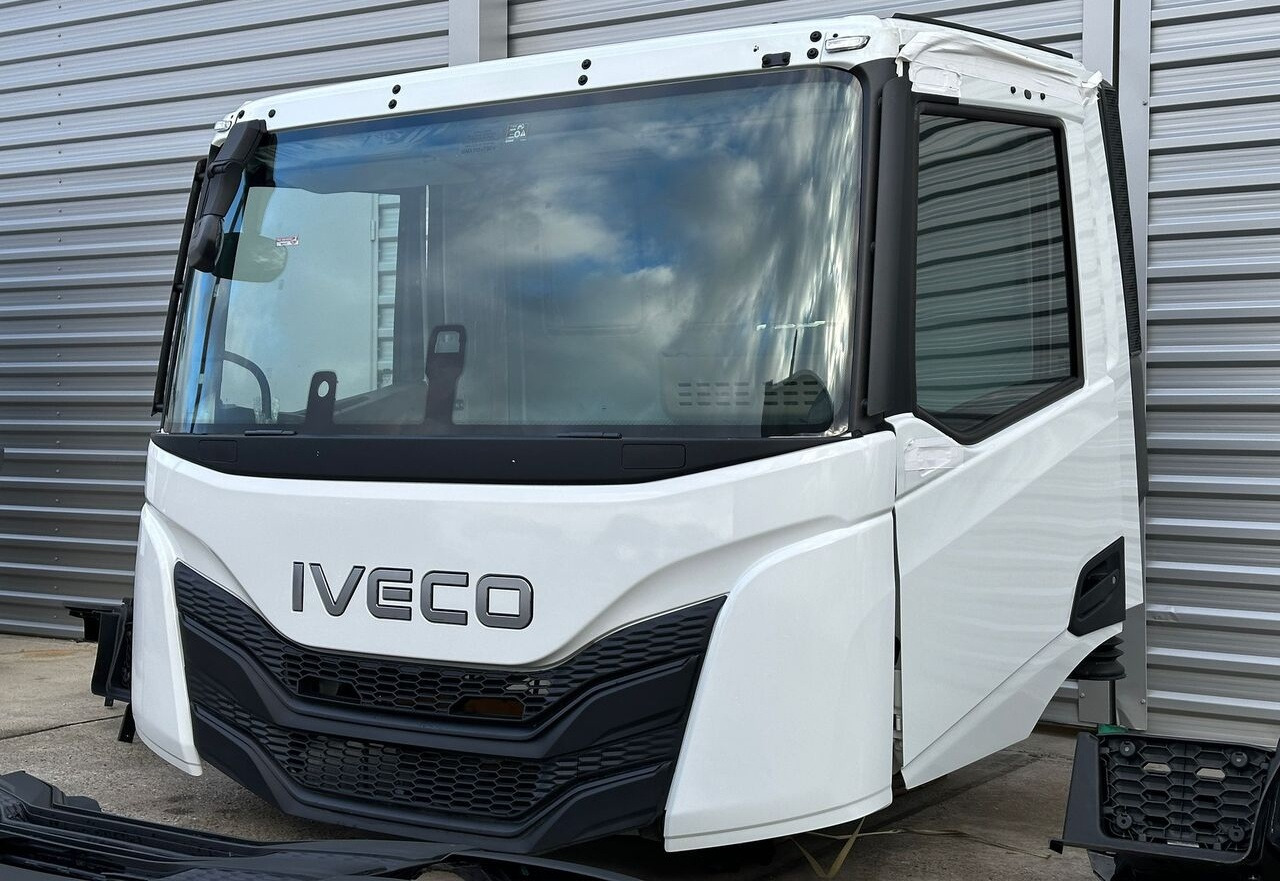 Cabine de Caminhão nuevo IVECO S-WAY truck: foto 7