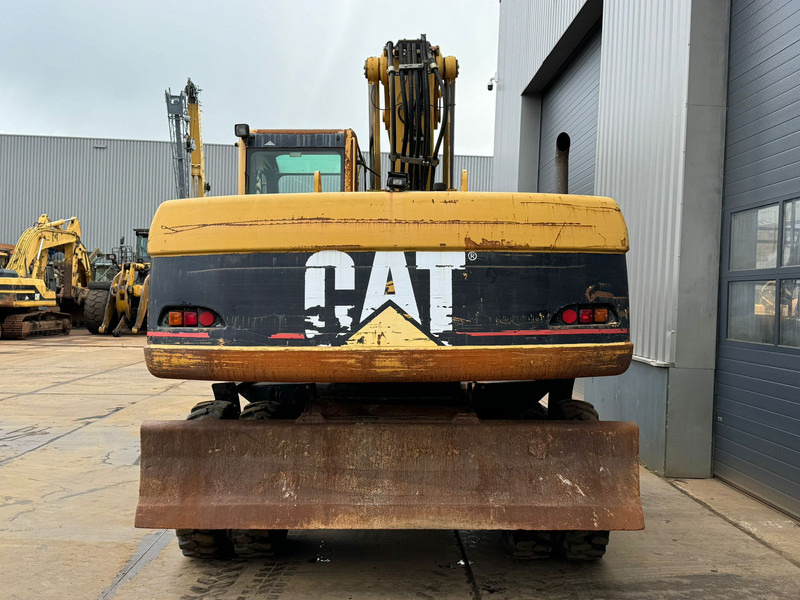 Locação de Caterpillar M322C - Hydraulic stabilizers / VA Triple boom / CE-certified, Caterpillar M322C - Hydraulic stabilizers / VA Triple boom / CE-certified,: foto 7