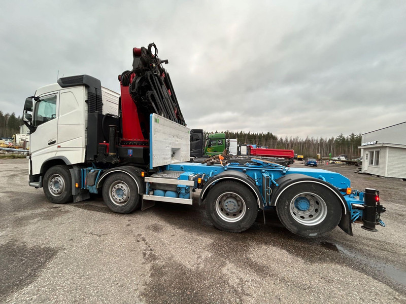 Locação de Volvo FH 500 / HMF 6020 OK6 / 8X2 Volvo FH 500 / HMF 6020 OK6 / 8X2: foto 7