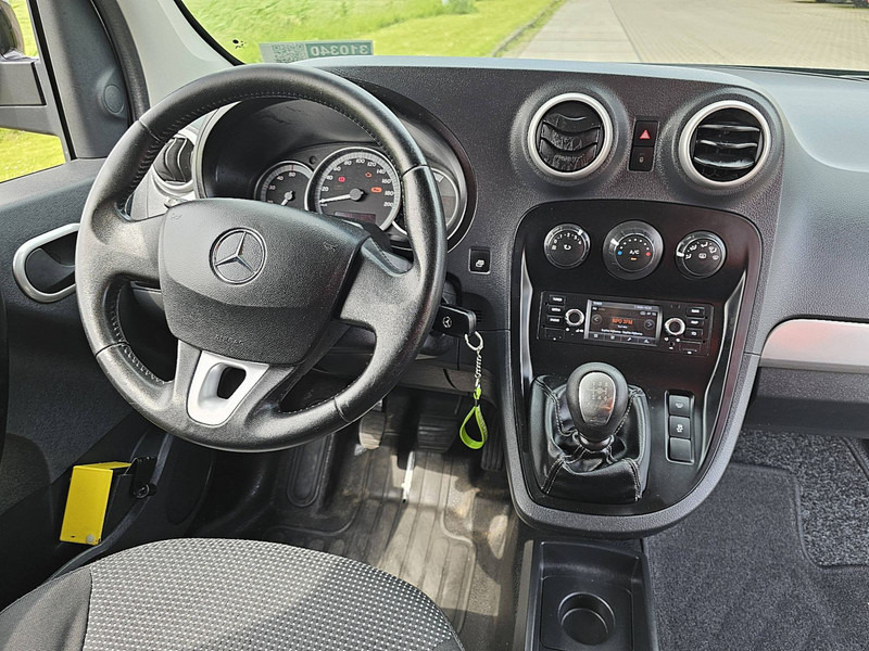 Furgão compacto Mercedes-Benz Citan 111 CDI: foto 8