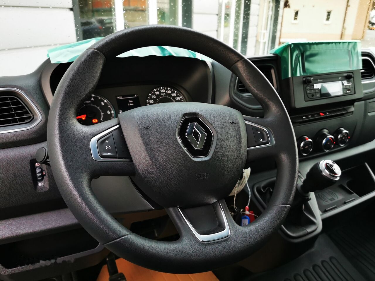 Carrinha de contentor, Carrinha elétrica para transporte de contêineres nuevo Renault Master L3: foto 16