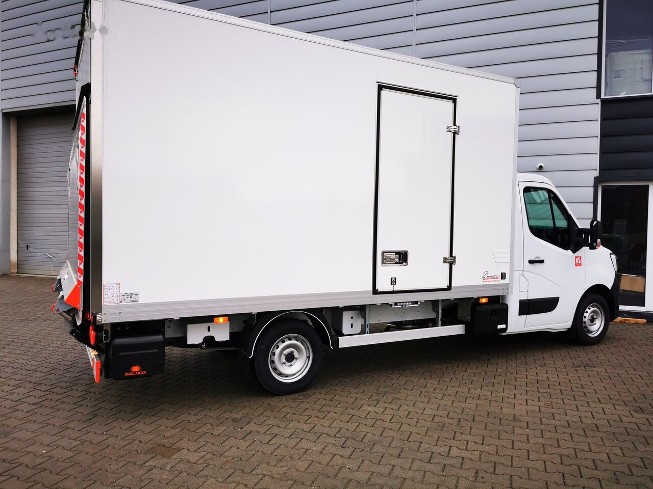 Carrinha de contentor, Carrinha elétrica para transporte de contêineres nuevo Renault Master L3: foto 14