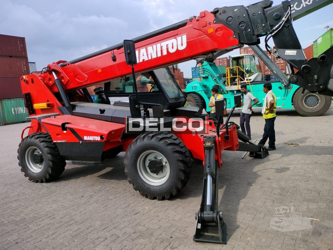 Empilhador telescópico nuevo MANITOU MXT1740: foto 6