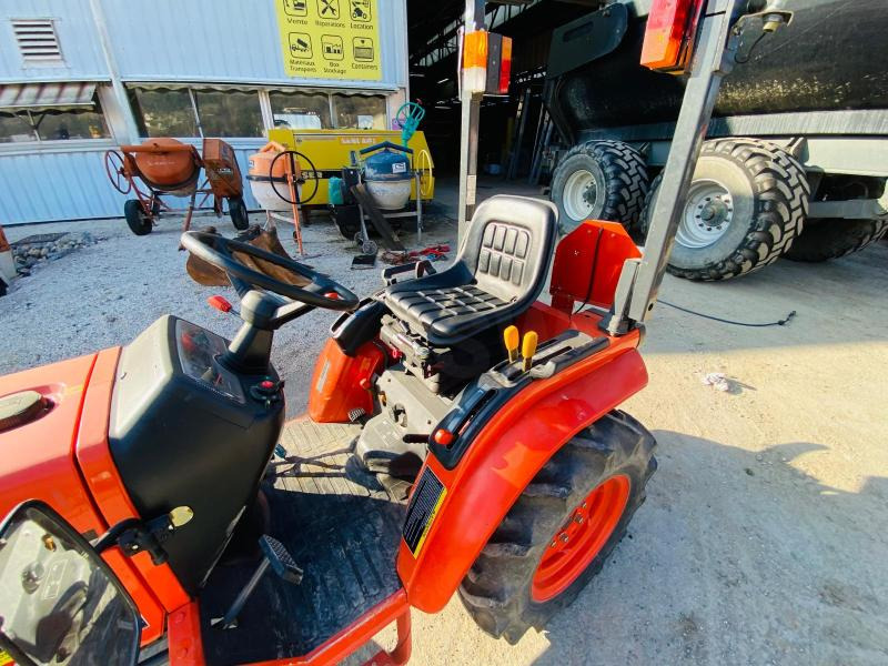 Locação de KUBOTA B1710 MINI TRACTEUR AGRICOLE KUBOTA B1710 MINI TRACTEUR AGRICOLE: foto 8