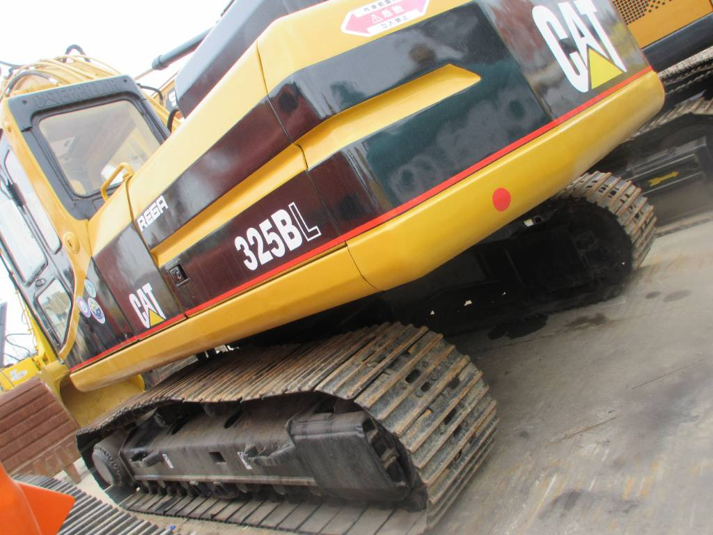 Escavadora de rastos CAT 325 B L: foto 15