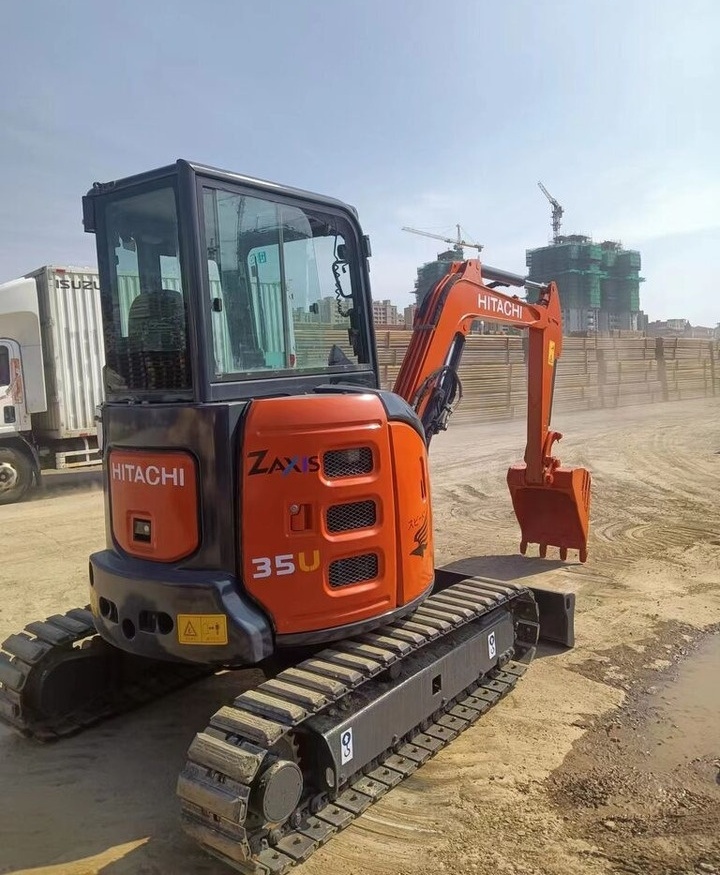 Locação de Hitachi ZX35-5A Hitachi ZX35-5A: foto 8