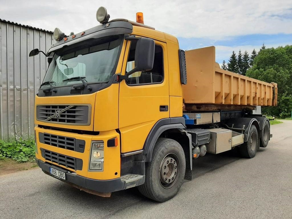 Locação de Volvo FM12 460 6X2 JOAB 338kW  Volvo FM12 460 6X2 JOAB 338kW: foto 14