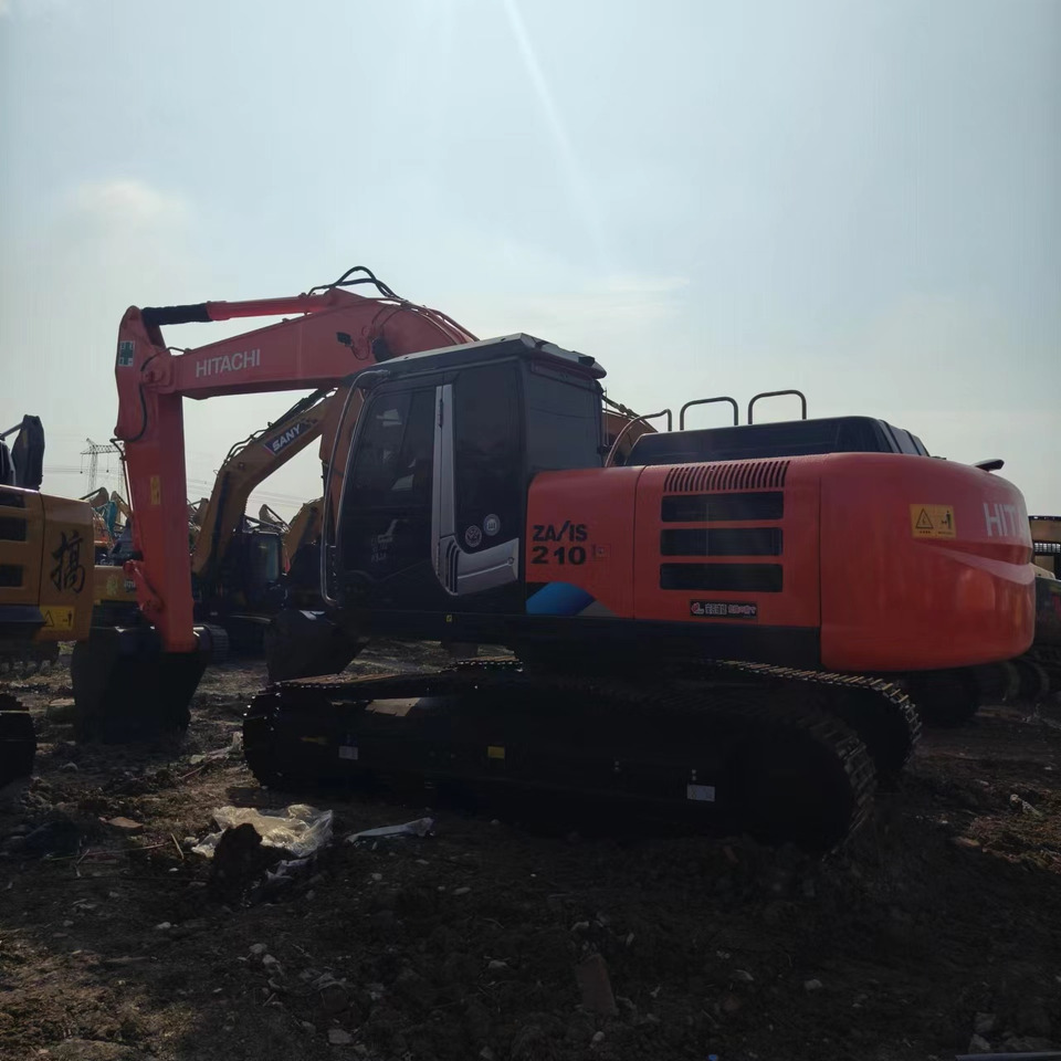 Escavadora de rastos HITACHI ZX210: foto 6