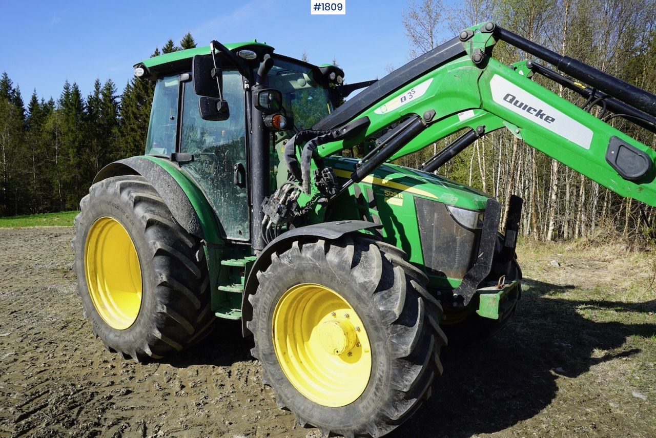 Trator 2019 John Deere 5125R w/ front loader: foto 15