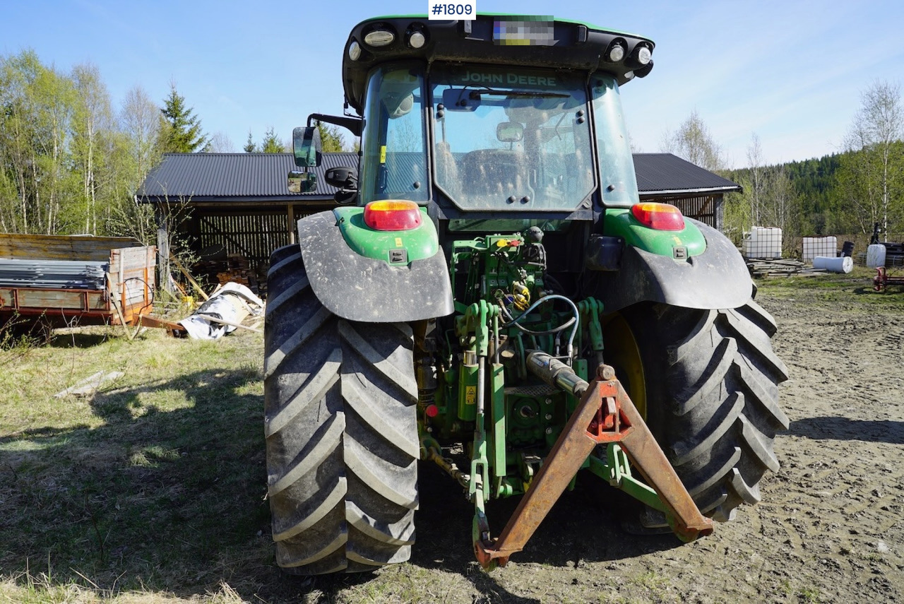 Trator 2019 John Deere 5125R w/ front loader: foto 10