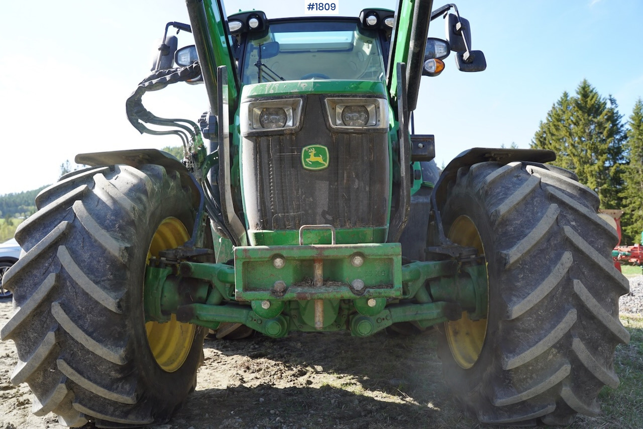 Trator 2019 John Deere 5125R w/ front loader: foto 20