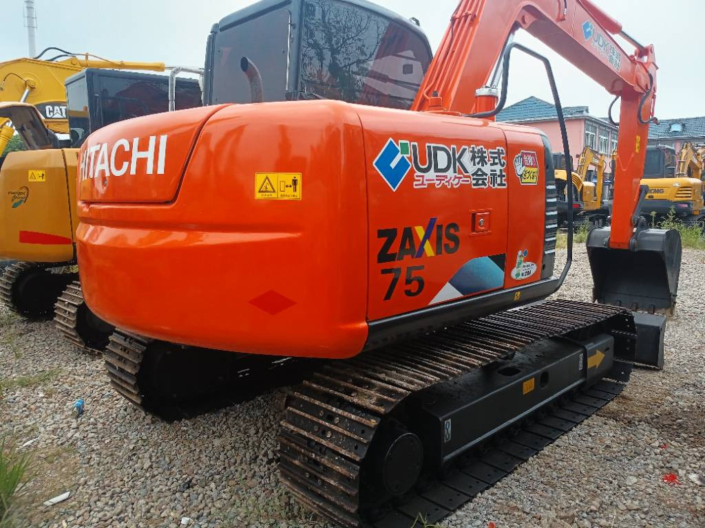 Locação de Hitachi ZX 70 Hitachi ZX 70: foto 6