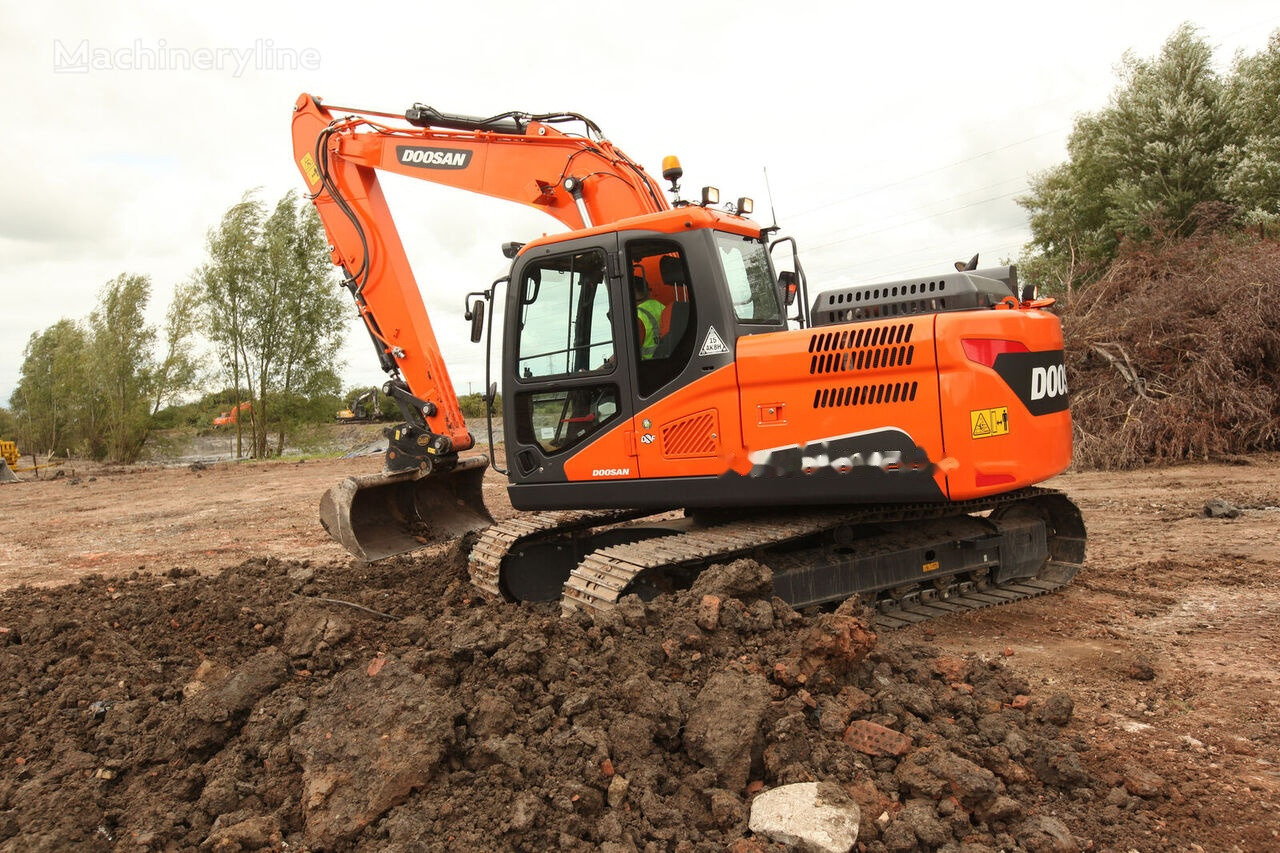 Escavadora de rastos Doosan DX 140LC-5: foto 26