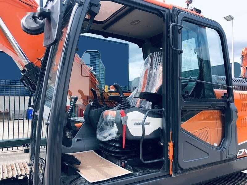 Escavadora de rastos Doosan DX 140LC-5: foto 21