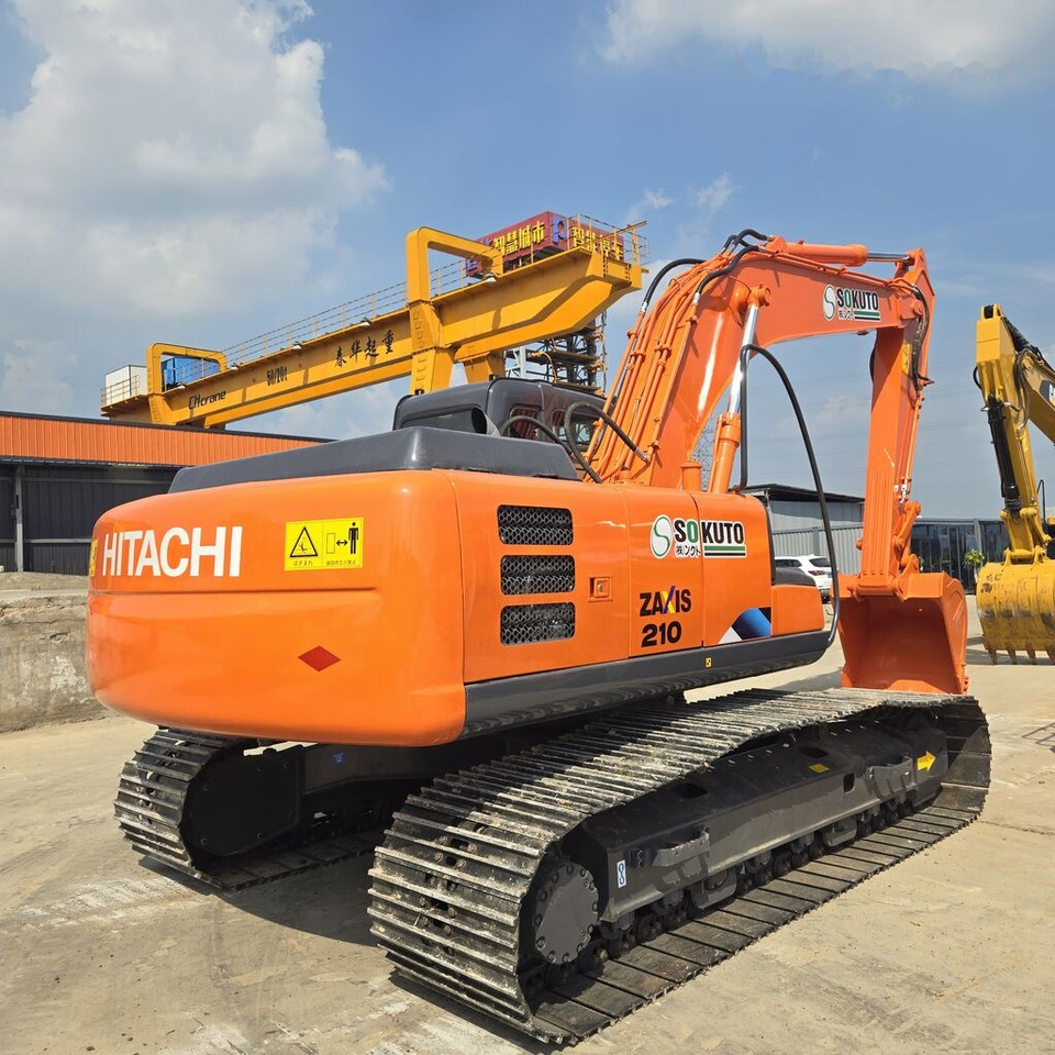 Escavadora de rastos Hitachi ZX210: foto 9