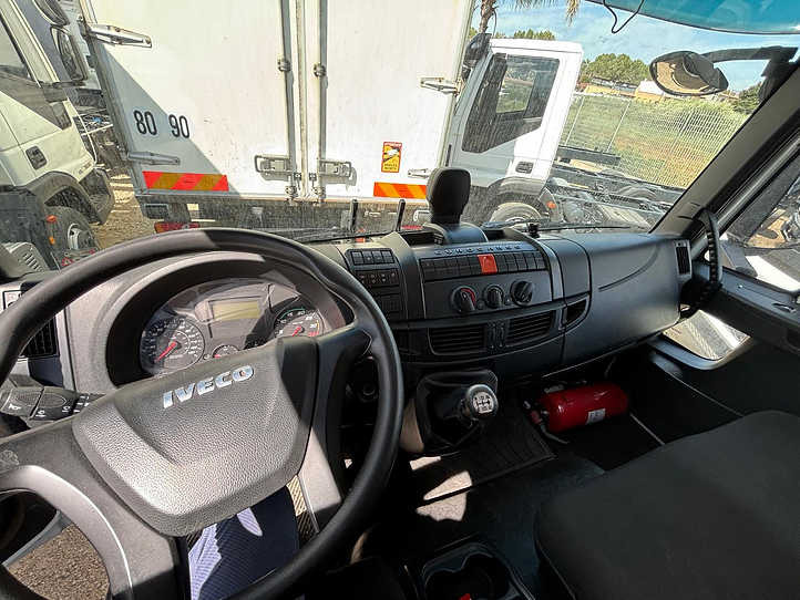 Locação de  Iveco Eurocargo 120e22 Iveco Eurocargo 120e22: foto 6