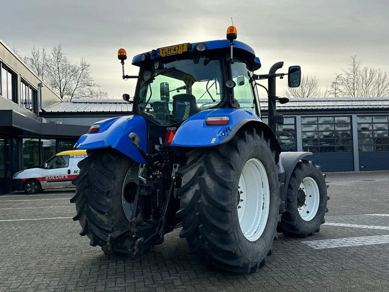 Locação de New Holland T6.140EC Electro command New Holland T6.140EC Electro command: foto 7