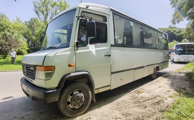 Ônibus suburbano Mercedes-Benz Vario 814D 38: foto 8