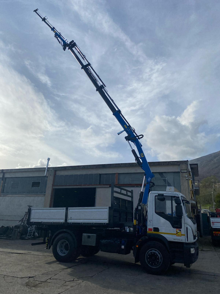 Caminhão grua IVECO EUROCARGO 190EL28: foto 9