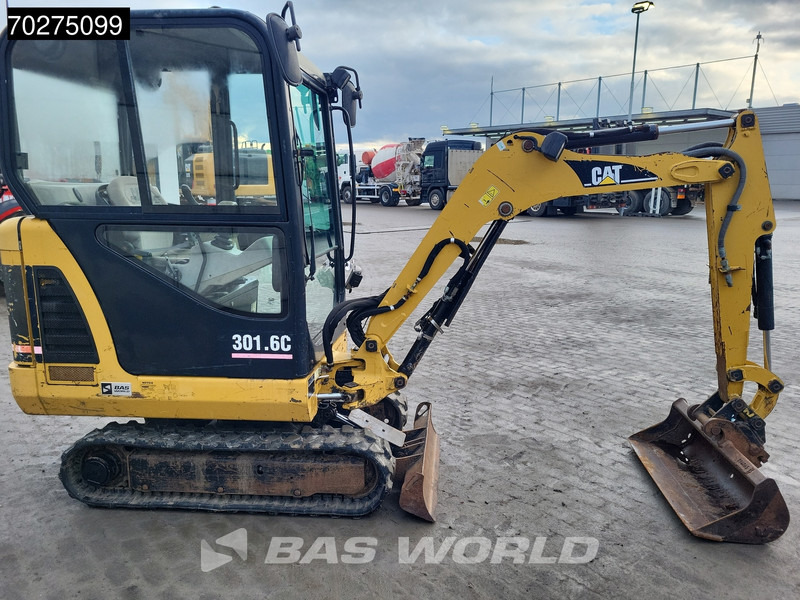 Mini escavadeira Caterpillar 301.6 C 9999 3 BUCKETS: foto 13