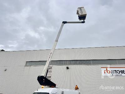 Caminhão com plataforma aérea RENAULT MASTER Klubb K32 on Camion Nacelle: foto 22