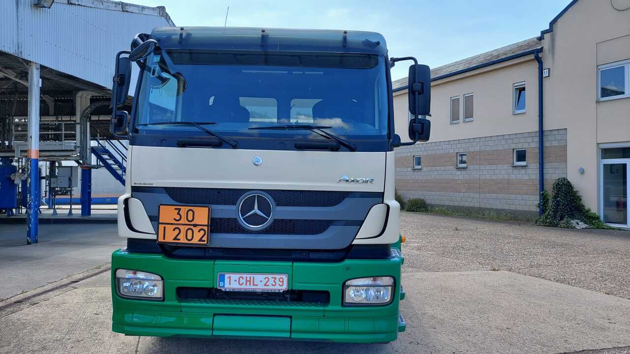 Locação de MERCEDES AXOR MERCEDES AXOR: foto 8